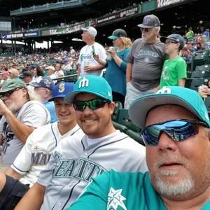 Meet your Posher, Kyle